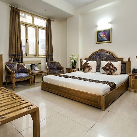 Hotel Sunstar Residency Delhi  Eksteriør bilde