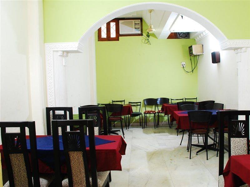 Hotel Sunstar Residency Delhi  Eksteriør bilde