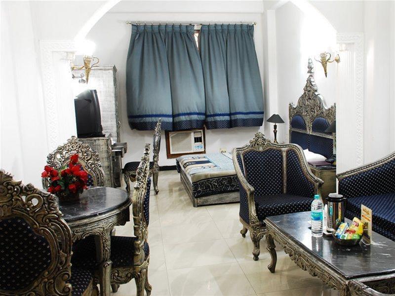 Hotel Sunstar Residency Delhi  Eksteriør bilde