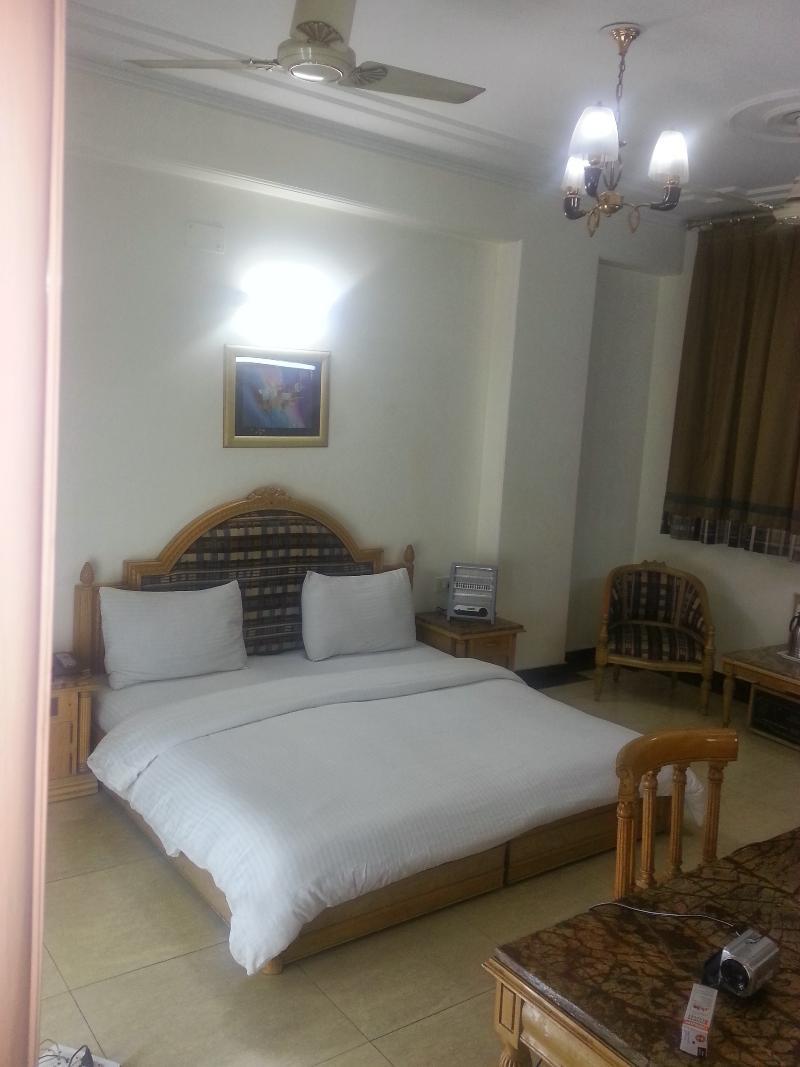 Hotel Sunstar Residency Delhi  Eksteriør bilde