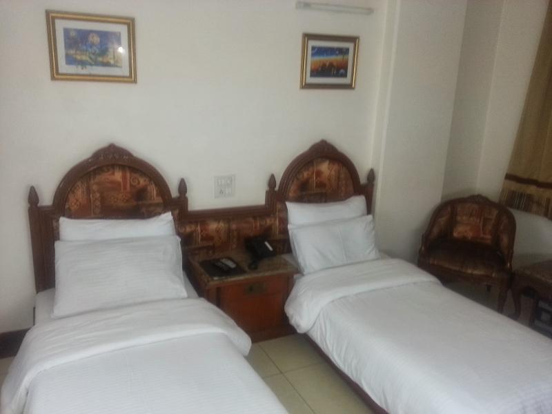 Hotel Sunstar Residency Delhi  Eksteriør bilde